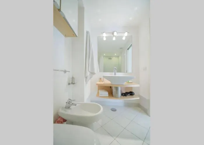 Casa Al Centro Di Капри